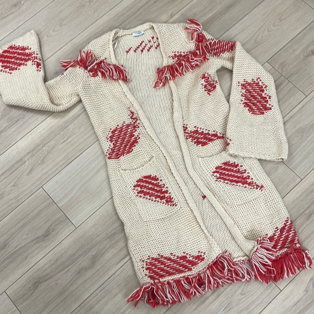 Size Smal Glamorous UK Fringe Sweater